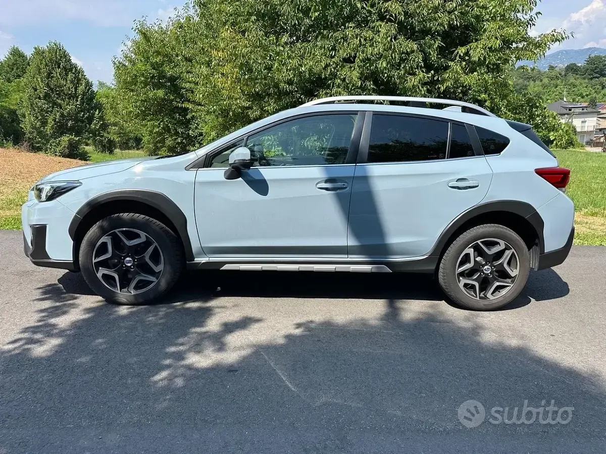 Usata Subaru XV Premium 156 CV (114 kW) 2018 Grigio SUV