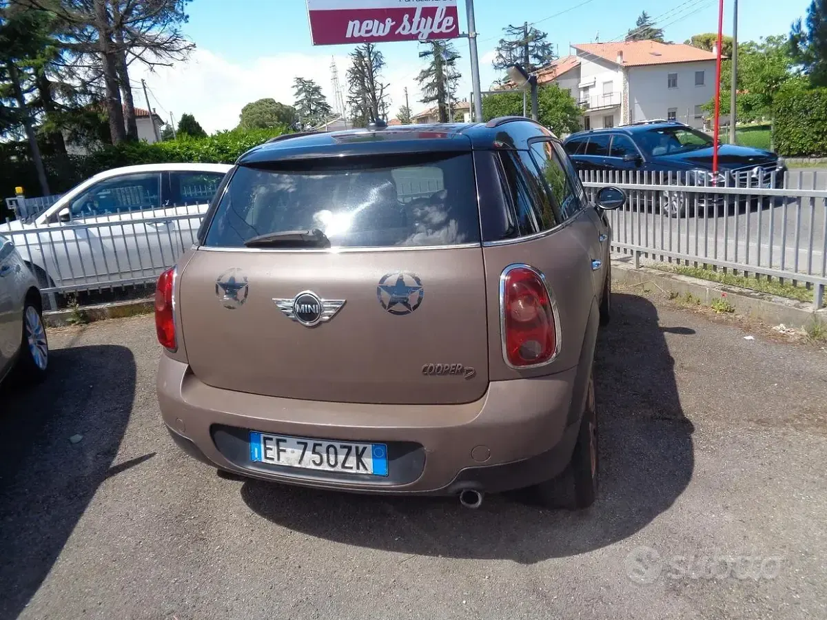 Usata Mini Cooper D Clubman 109 CV (80 kW) 2010 Marrone Station wagon