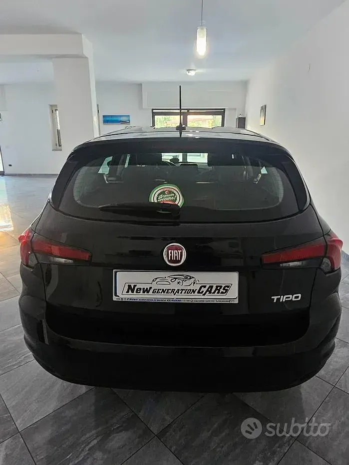 Usata Fiat Tipo City Life 131 CV (96 kW) 2021 Nero Station wagon