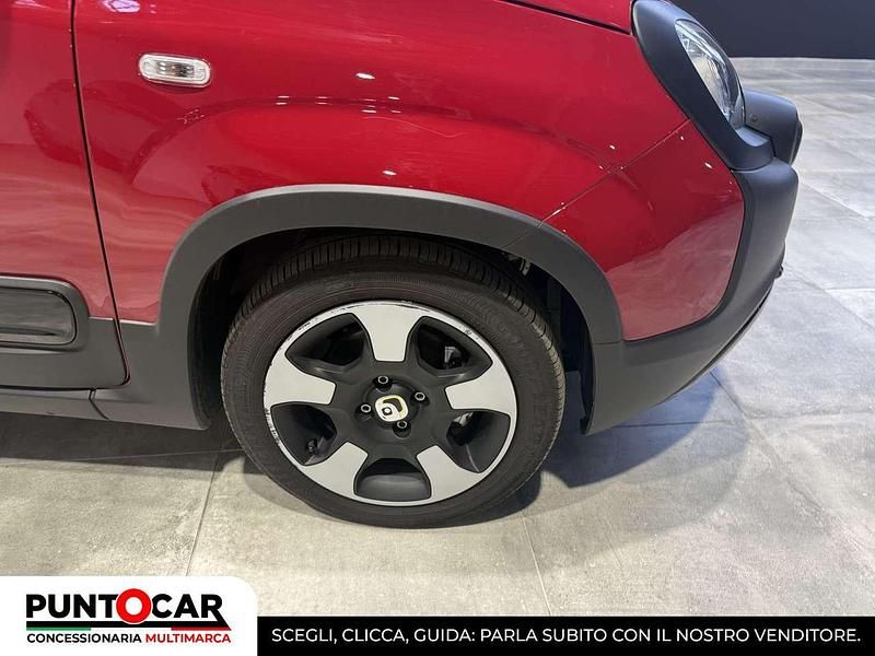 Usata Fiat Panda Cross Cross 69 CV (50 kW) 2025 Rosso Utilitaria
