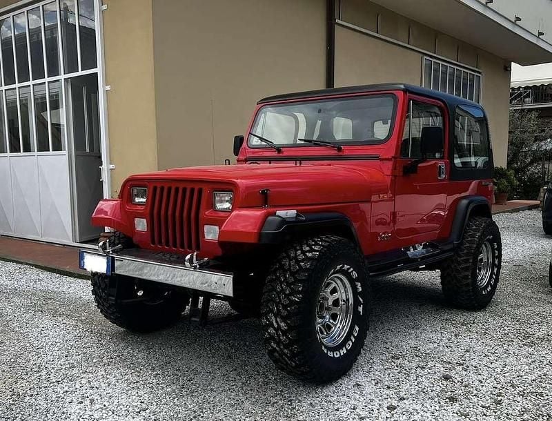 Usata Jeep Wrangler Laredo 103 CV (75 kW) 1989 SUV