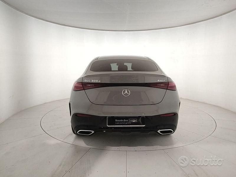 Usata Mercedes GLC300 AMG Line Premium 269 CV (197 kW) 2025 Grigio Coupé