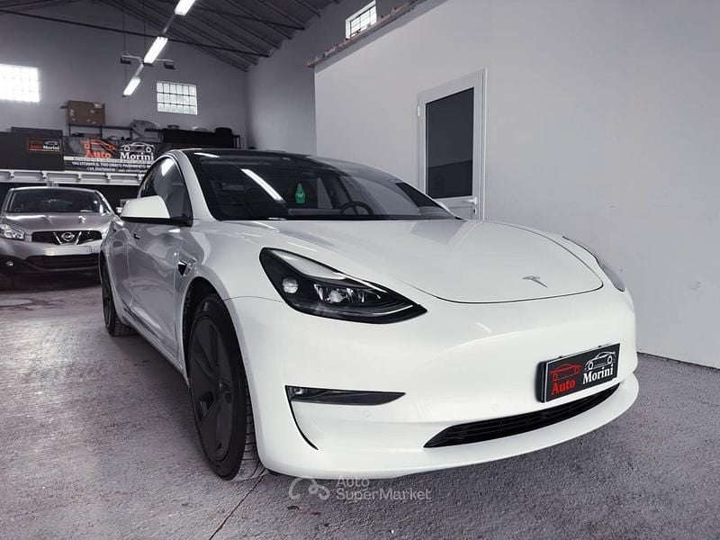 Usata Tesla Model 3 152 kW (208 CV) 2021 Bianco Berlina