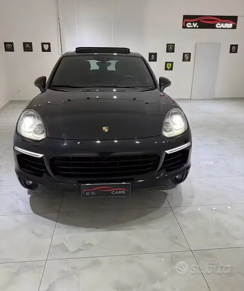 Usata Porsche Cayenne 262 CV (192 kW) 2017 Nero SUV