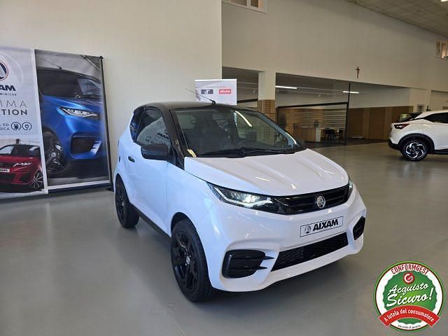 Usata Aixam City Sport 88 CV (64 kW) 2024 Bianco/tetto nero Utilitaria