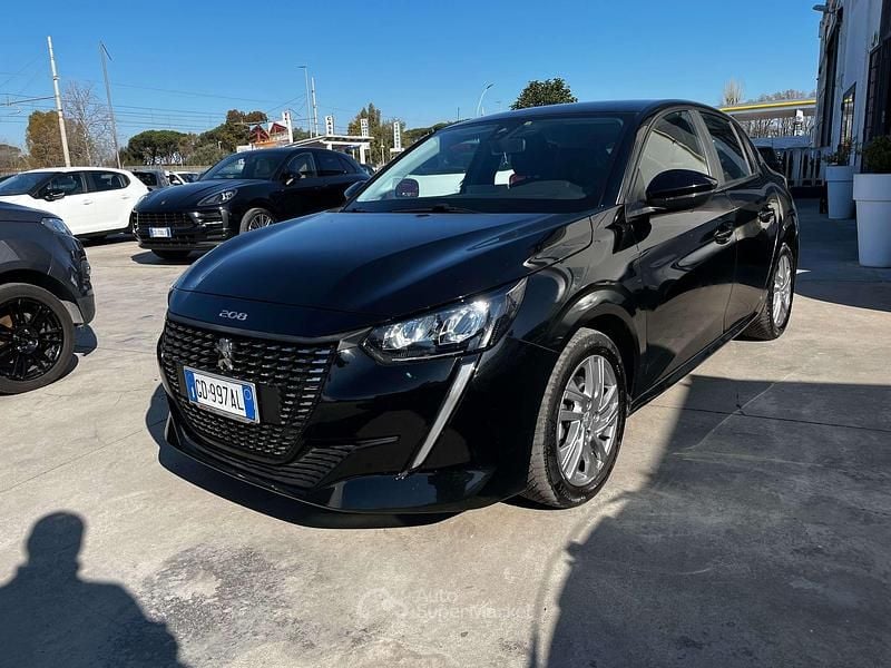 Usata Peugeot 208 Active 101 CV (74 kW) 2020 Nero Utilitaria