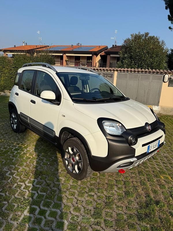 Bianco Usata 2021 Fiat Panda Cross Cross Due volumi | 13.500 € (Molto cara) - Immagine 1/4