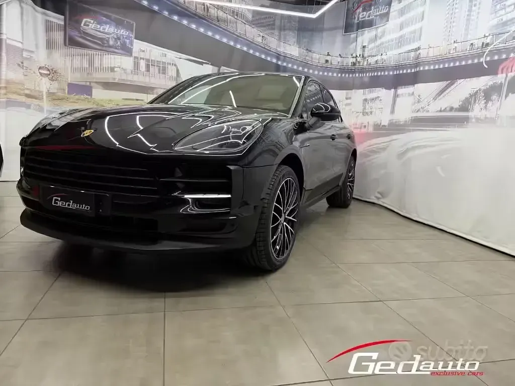 Usata Porsche Macan 245 CV (180 kW) 2018 Nero SUV