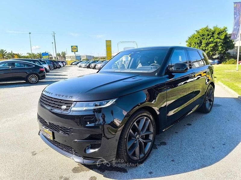 Usata Land Rover Range Rover Sport HSE Dynamic 249 CV (183 kW) 2023 Nero SUV
