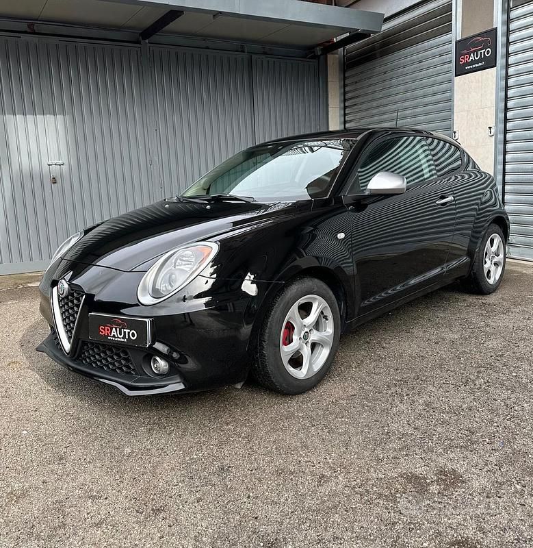 Usado Alfa Romeo MiTo 78 CV (57 kW) 2018 Negro Utilitario