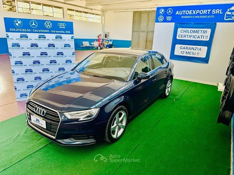 Blu Usata 2018 Audi A3 Business Tre volumi | 12.900 € (Buon prezzo) - Immagine 1/4