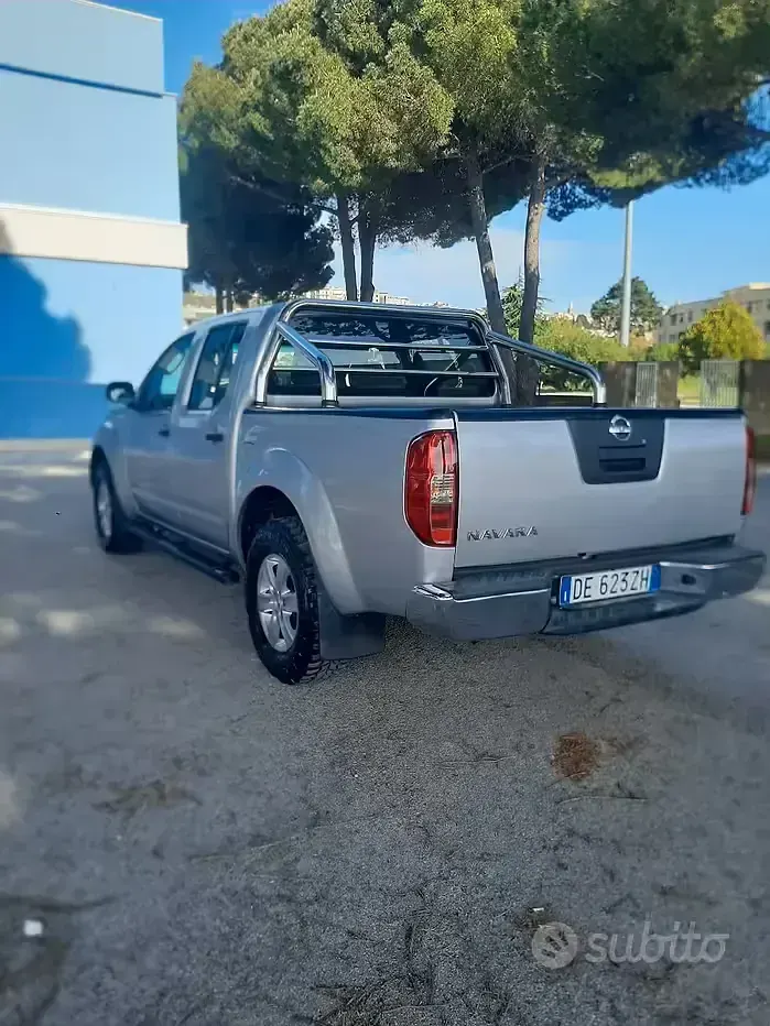 Second-hand Nissan Navara 2007 Gri Pickup