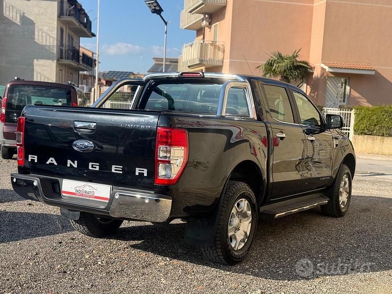 Usata Ford Ranger Limited 160 CV (117 kW) 2019 Nero Pick-up