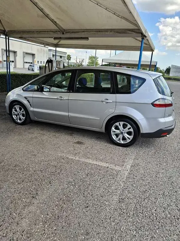 Usata Ford S-MAX S 140 CV (102 kW) 2007 Monovolume