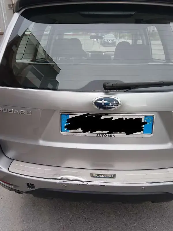 Usata Subaru Forester 147 CV (108 kW) 2009 Grigio SUV