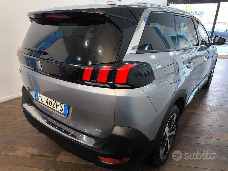 Usata Peugeot 5008 Crossway 120 CV (88 kW) 2018 Grigio SUV