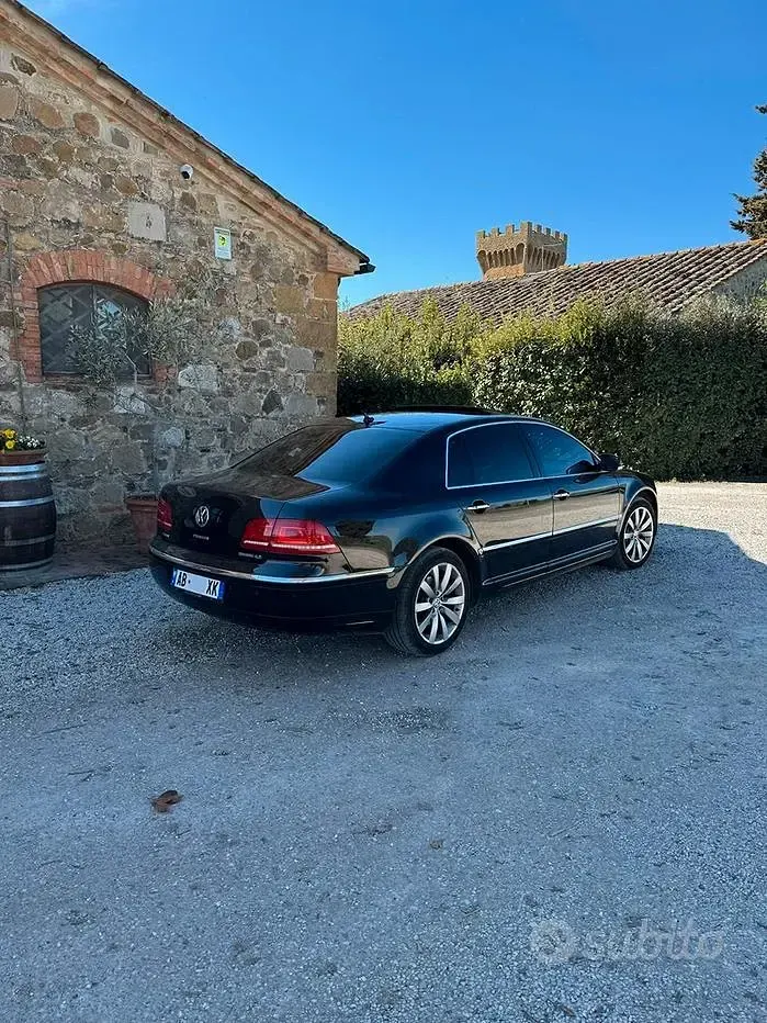 Usata VW Phaeton 239 CV (175 kW) 2012 Nero Berlina