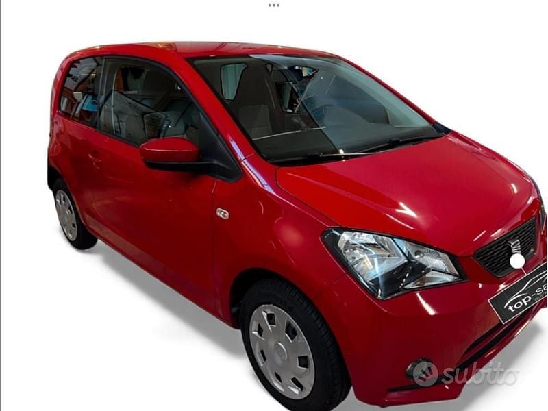 Usata Seat Mii Style 60 CV (44 kW) 2013 Rosso Utilitaria