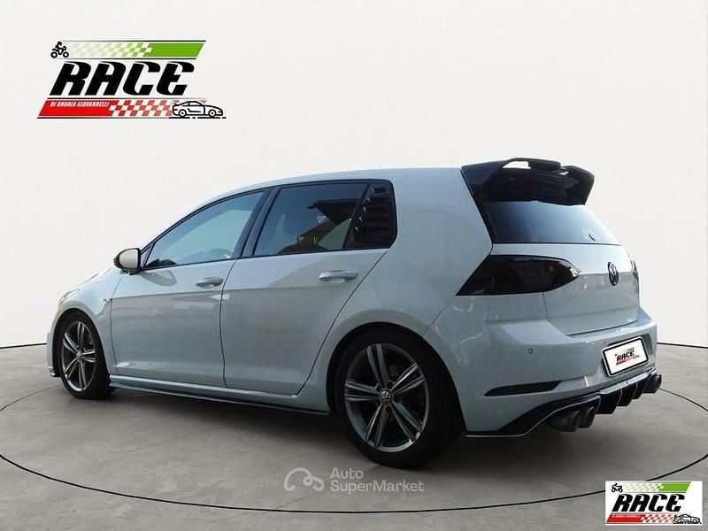 Usata VW Golf VII Sport 111 CV (81 kW) 2019 Bianco Berlina