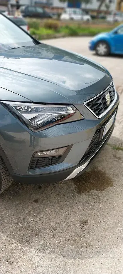 Usata Seat Ateca 115 CV (84 kW) 2019 Grigio SUV