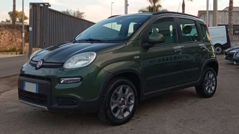 Usata Fiat Panda 4x4 75 CV (55 kW) 2015 Verde Utilitaria