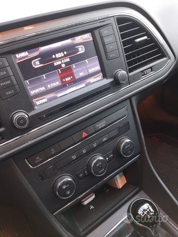 Usata Seat Leon ST FR 184 CV (135 kW) 2014 Grigio Station wagon