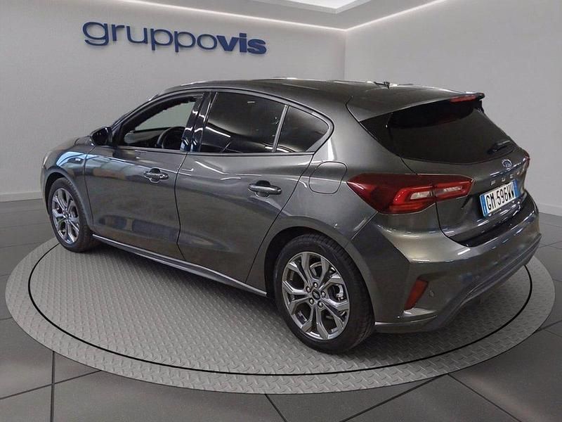 Occasion Ford Focus ST-Line 125 ch (91 kW) 2023 Gris Berline