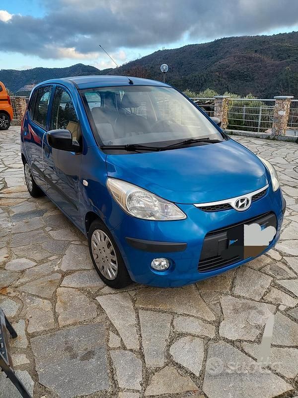 Usata 2009 Hyundai i10 Active Due volumi | 2500 € (Buon prezzo) - Immagine 1/4