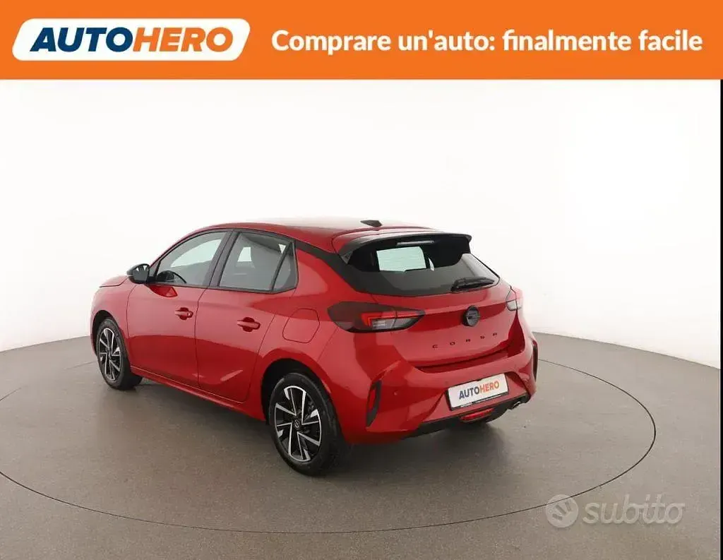Usata Opel Corsa 101 CV (74 kW) 2024 Rosso Utilitaria