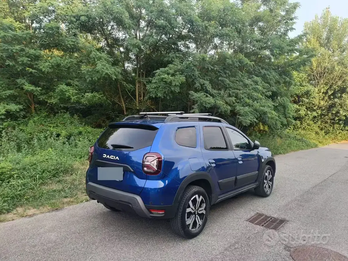 Usata Dacia Duster 101 CV (74 kW) 2022 Bluazzurro SUV