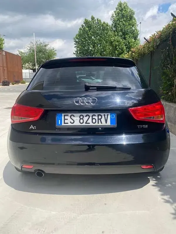 Usata Audi A1 Sportback Ambiente 86 CV (63 kW) 2013 Utilitaria