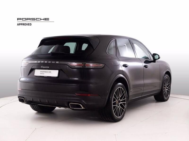 Usata Porsche Cayenne 340 CV (250 kW) 2019 Nero jet metallizzato SUV
