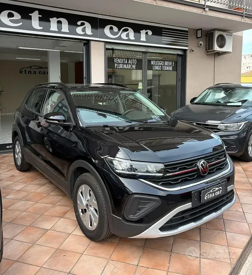Usata VW T-Cross Life 95 CV (69 kW) 2024 Nero SUV