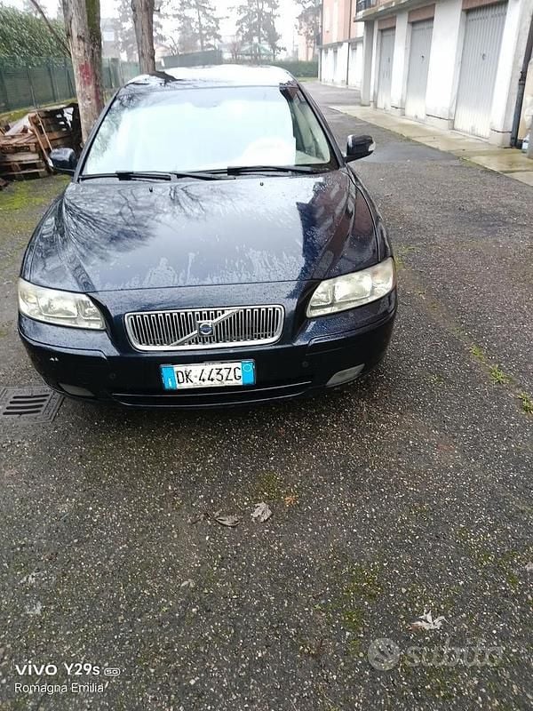 Occasion Volvo V70 163 ch (119 kW) 2007 Bleue Break