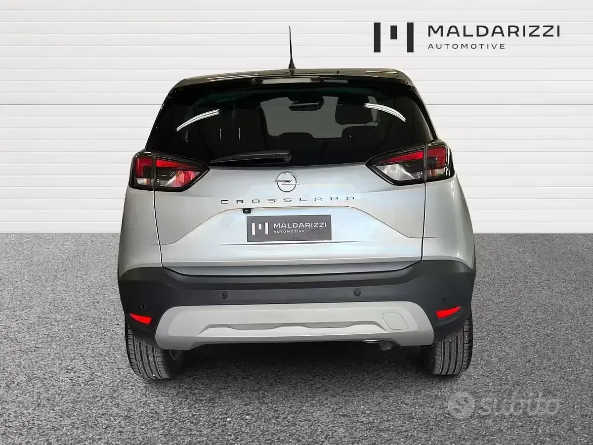 Occasion Opel Crossland X Elegance 110 ch (80 kW) 2024 Gris SUV