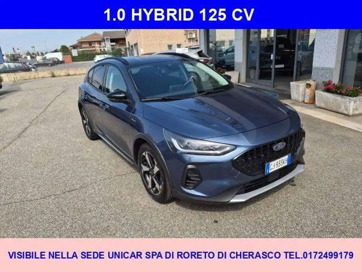 Usata Ford Focus Active 125 CV (91 kW) 2022 Chrome blue