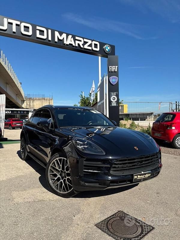 Usata Porsche Macan 245 CV (180 kW) 2021 Blu SUV