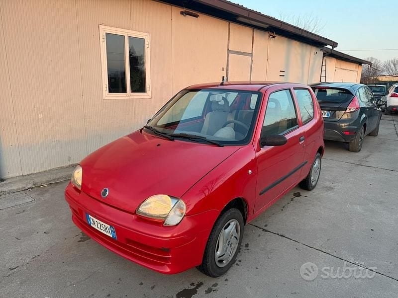 Rosso Usata 2004 Fiat Seicento Due volumi | 999 € (Ottimo prezzo) - Immagine 1/4