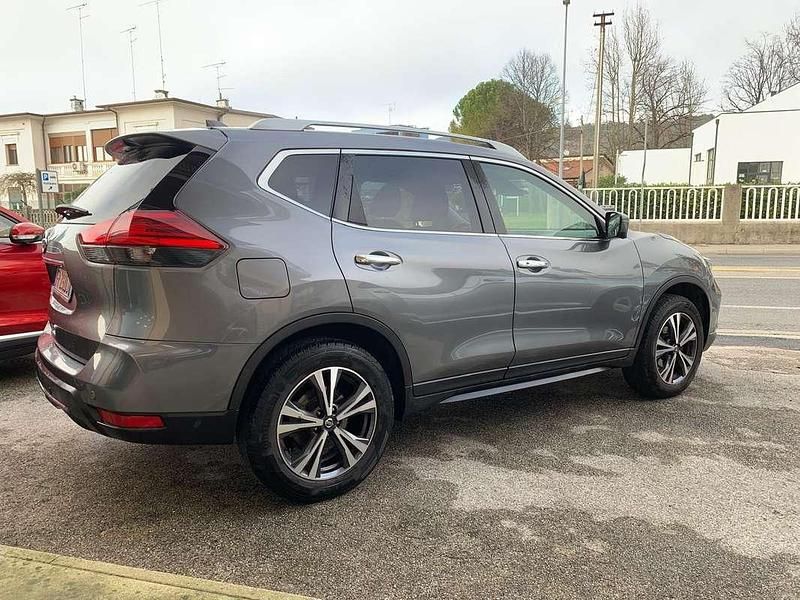 Usata Nissan X-Trail N-Connecta 131 CV (96 kW) 2018 Grigio SUV