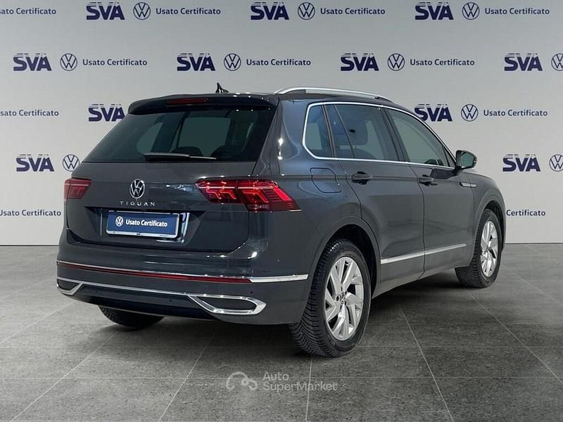 Usata VW Tiguan Elegance 150 CV (110 kW) 2023 Grigio SUV