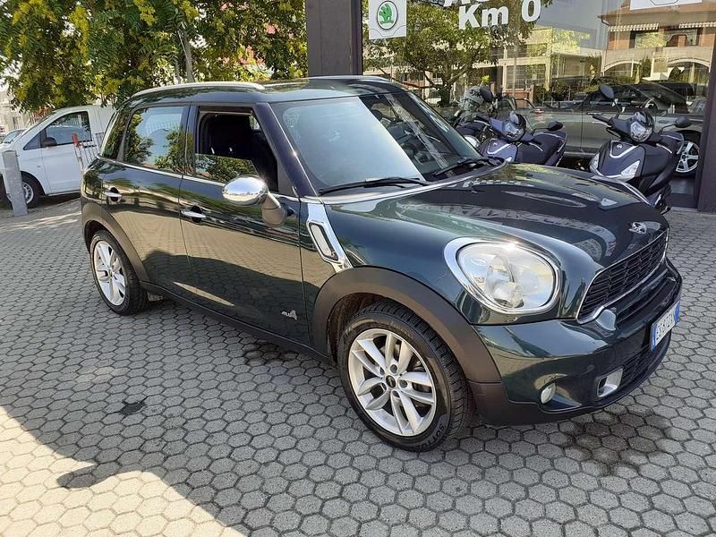 Usata Mini Cooper SD Countryman 143 CV (105 kW) 2014 Verde SUV