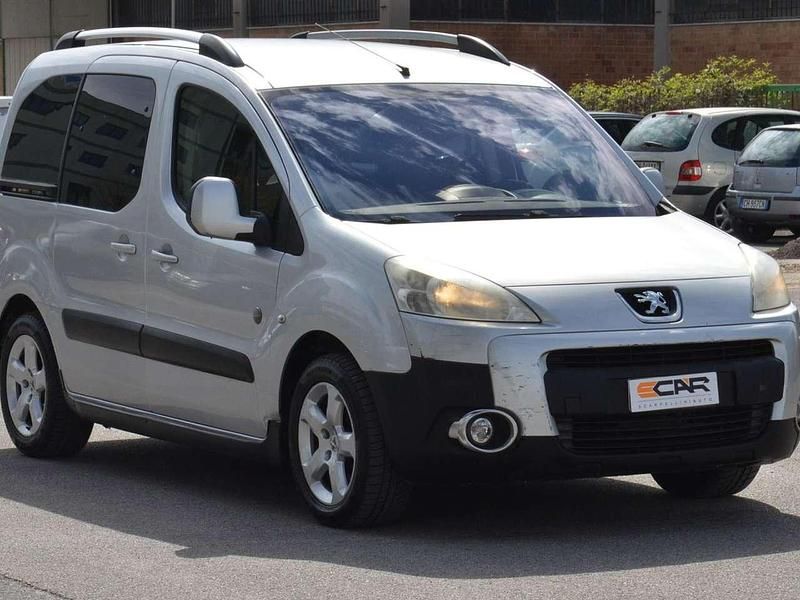 Usata Peugeot TePee Comfort 90 CV (66 kW) 2009 Grigio Furgone