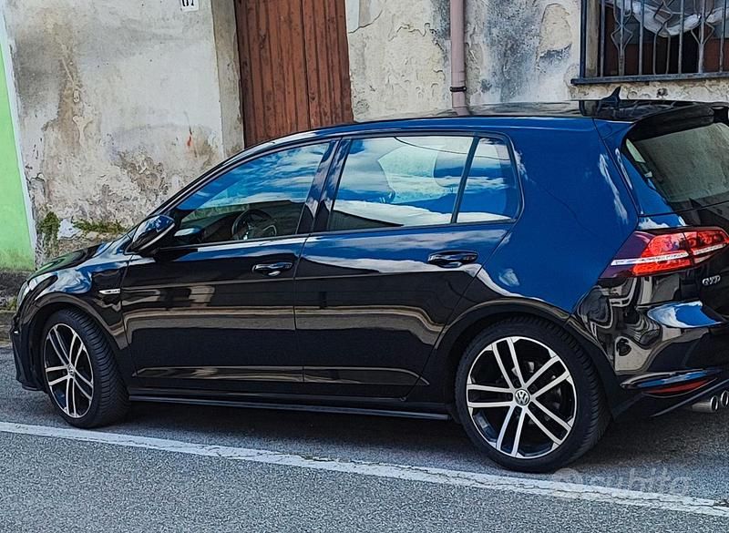 Usata VW Golf VII GTD 184 CV (135 kW) 2017 Nero Berlina