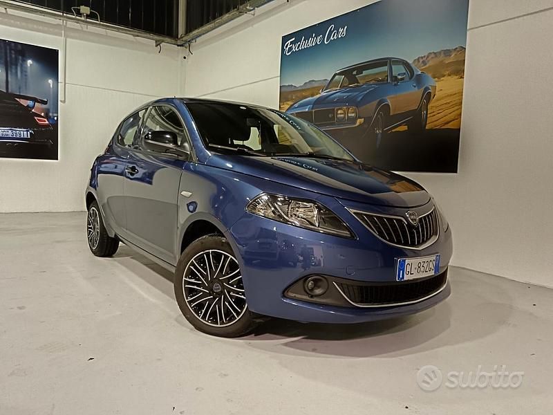 Blu Usata 2022 Lancia Ypsilon Gold Due volumi | 11.900 € (Buon prezzo) - Immagine 1/4
