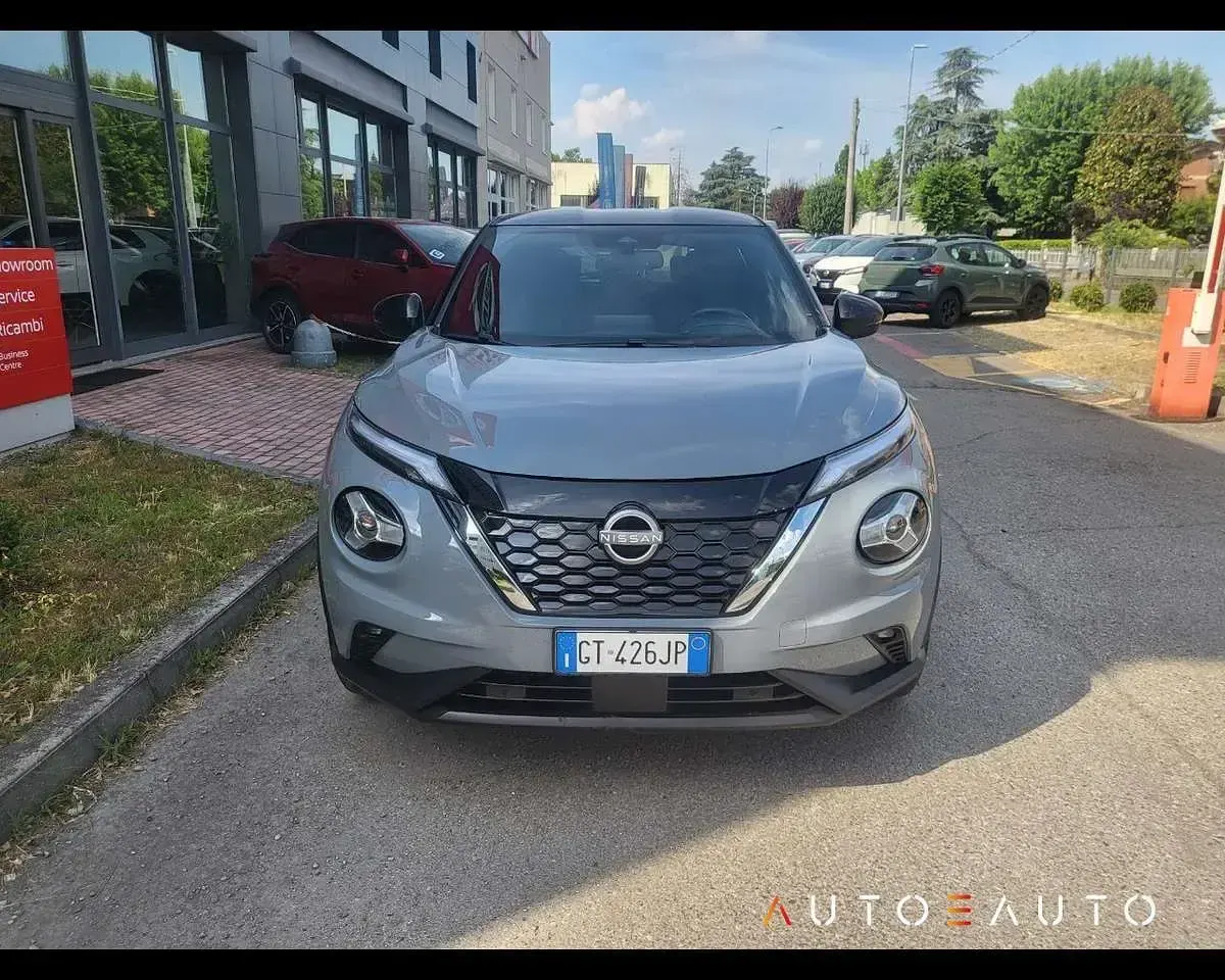 Usata Nissan Juke N-Connecta 143 CV (105 kW) 2024 Grigio SUV