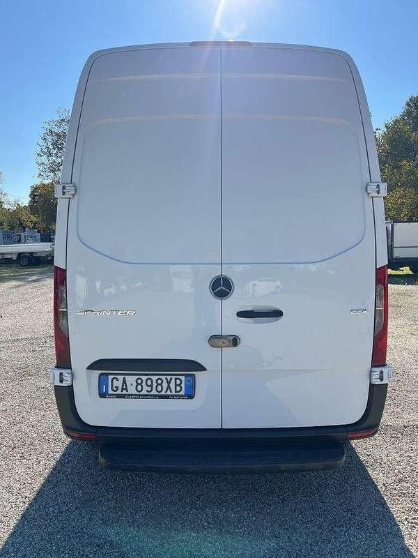 Usata Mercedes Sprinter 114 CV (83 kW) 2020 Bianco Furgone