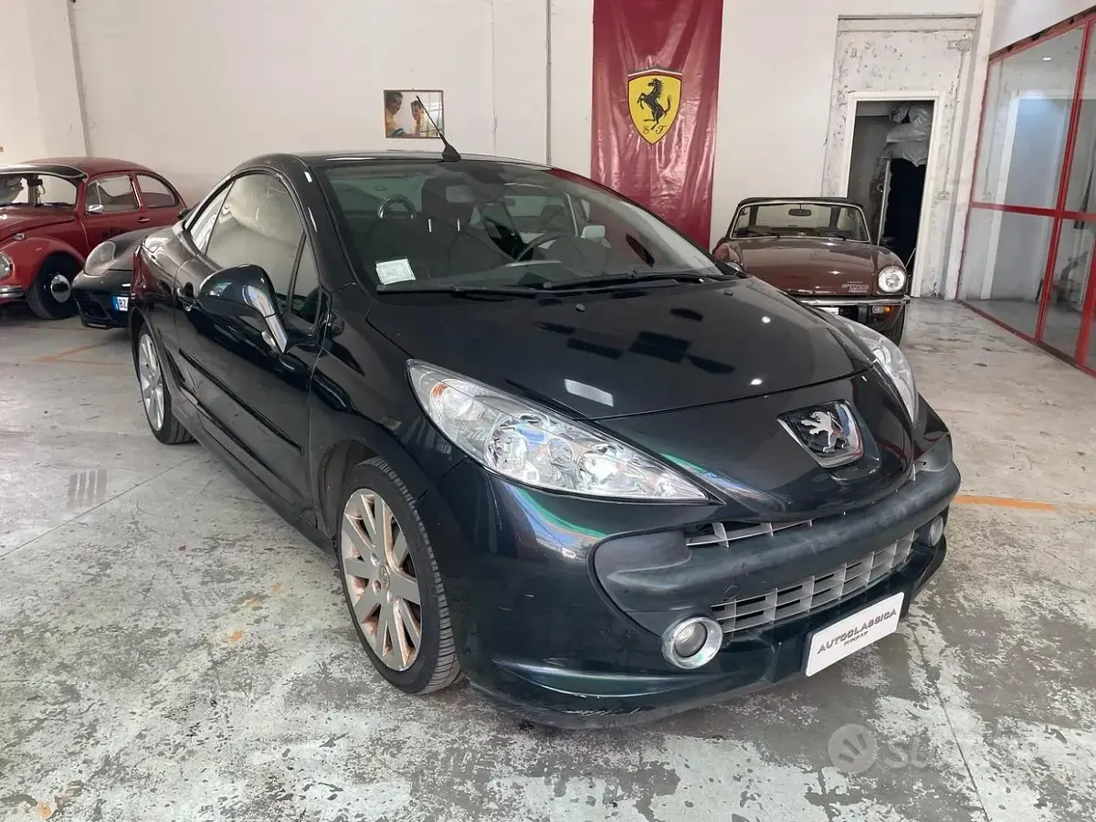 Usata Peugeot 207 CC 109 CV (80 kW) 2008 Nero Cabrio
