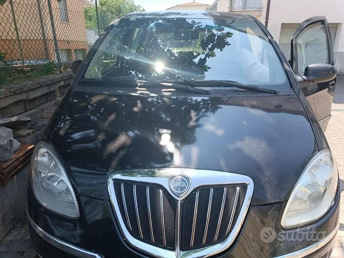 Usata Lancia Musa 69 CV (50 kW) 2010 Nero Monovolume
