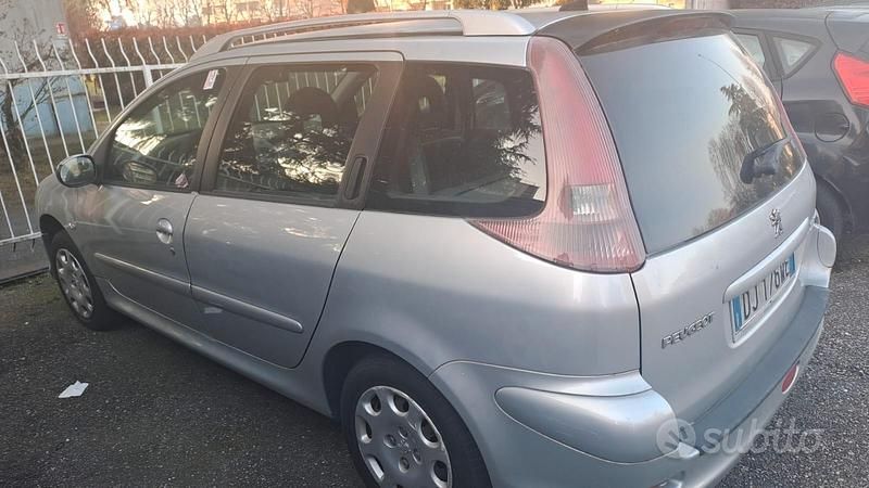 Usata Peugeot 206 75 CV (55 kW) 2004 Station wagon