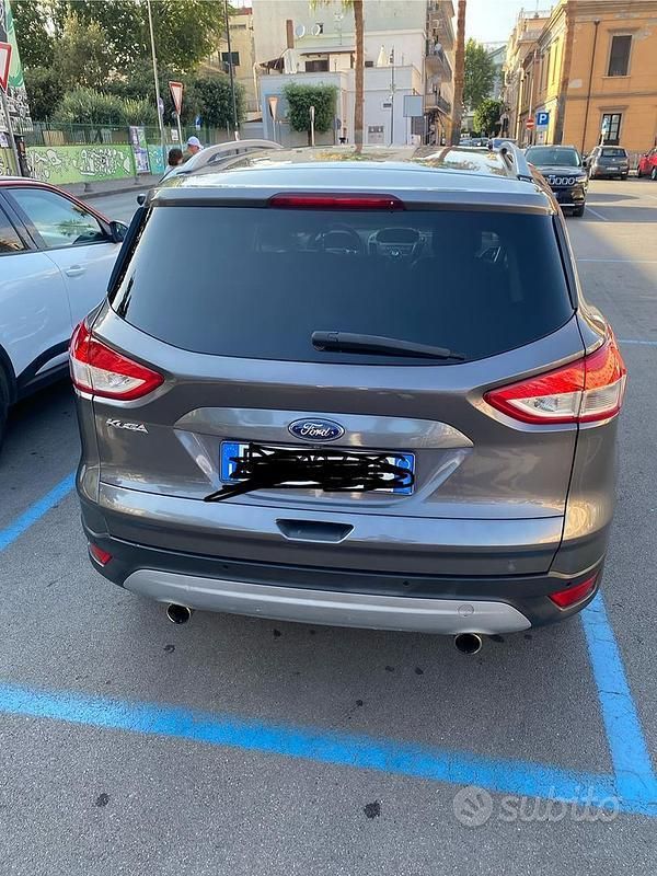 Usata Ford Kuga Titanium 140 CV (102 kW) 2014 SUV